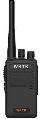 ハイパワーウォーキー・トーク 400-470MHz ハンドヘルド UHF 二方向無線電 Li-ion バッテリーが含まれています
