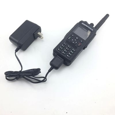 TETRA MTP3150 MTP3250 MTP6550 MTP6750 12V-24V用のウォーキー・トッキー・チャージャーアクセサリー