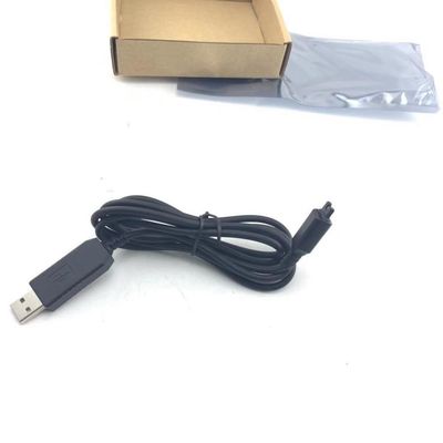 5V-1A TETRA MTP850 MTH800 MTP500 ウォーキー・トッキー アクセサリー バッテリー用 自動車充電器