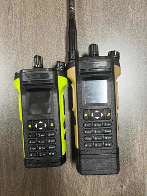 IP67 防水 12W ロングトークレンジ デュアルバンド Apx8000 Apx 8000 二方向ラジオ 2024年