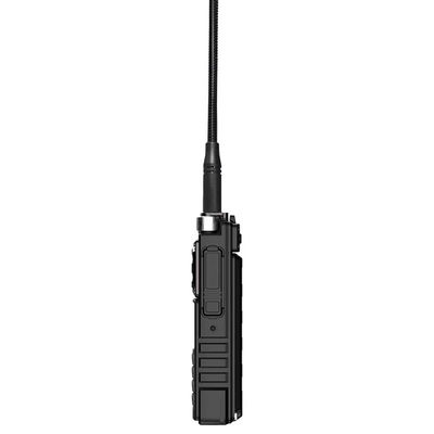 UV-25L カラー 大きいスクリーン ウォーキー・トーク VOX 機能と 4 AAA バッテリーが必要です