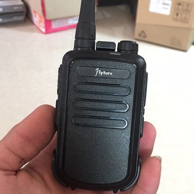ワイヤレス通信ソリューション KD-C10 16CH ストレージチャネル付きのハンドヘルド二方向ラジオ